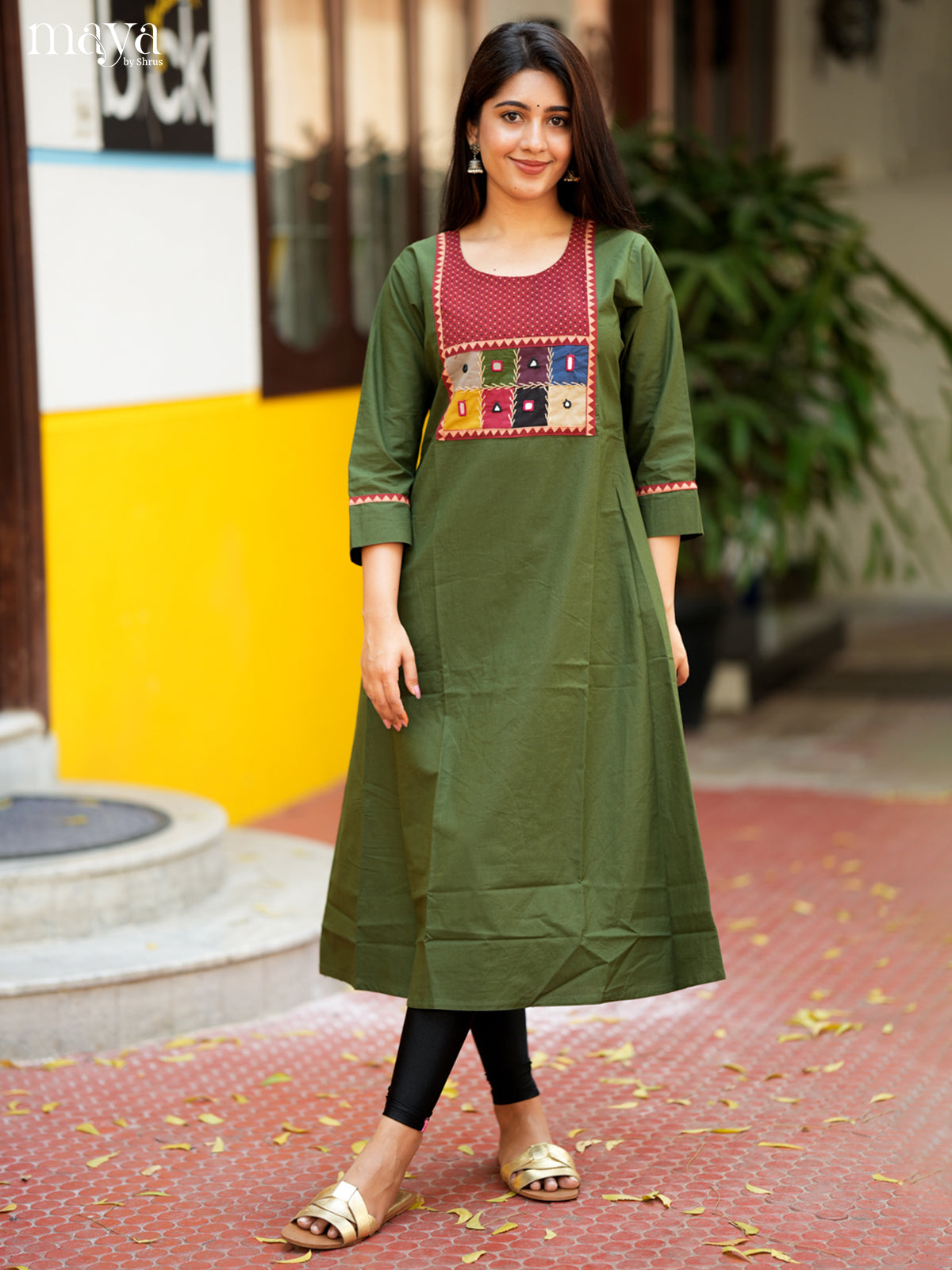 Green Cotton Readymade Kurti with mirror work neck yoke - MDL31001