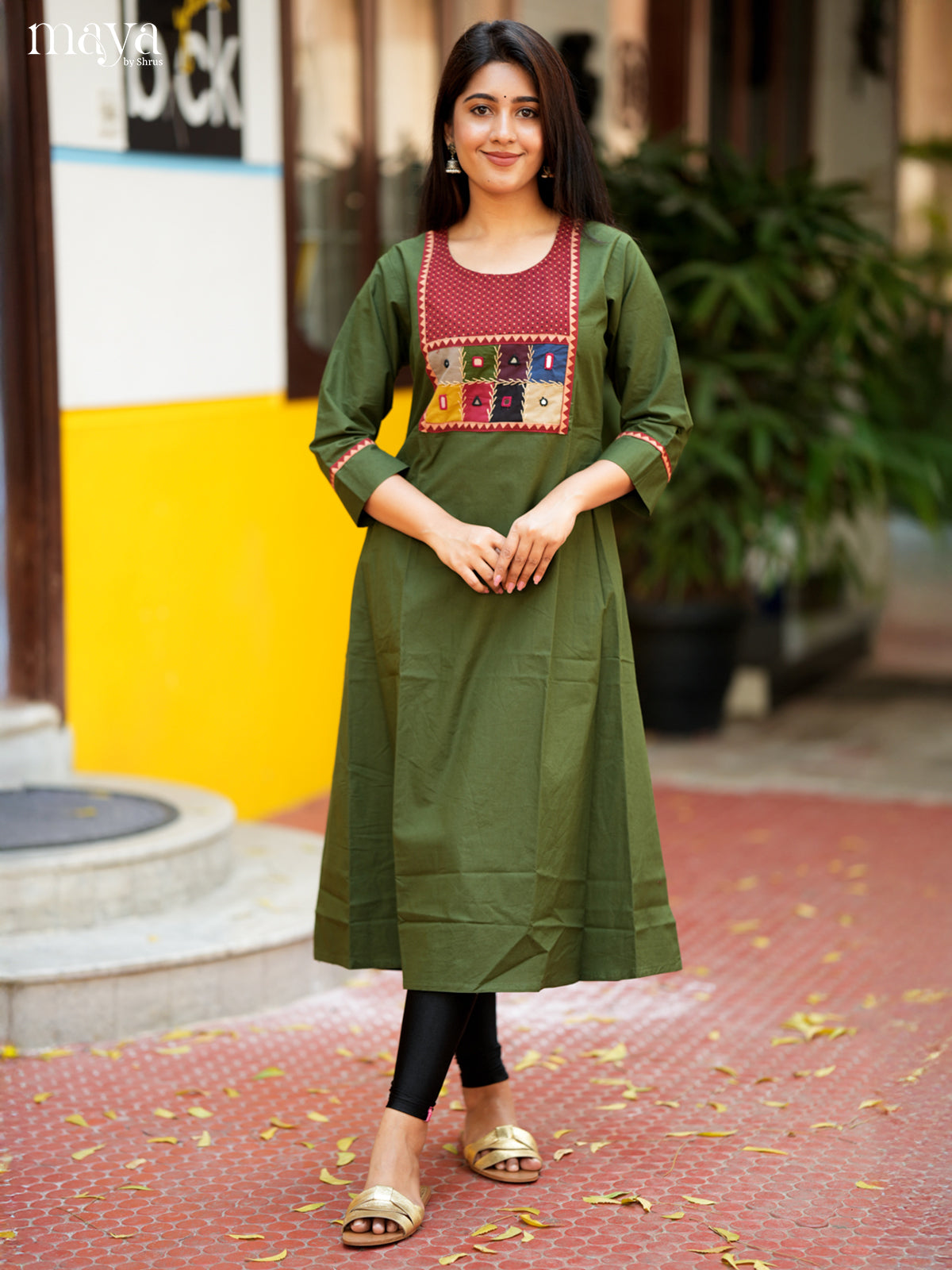 Green Cotton Readymade Kurti with mirror work neck yoke - MDL31001