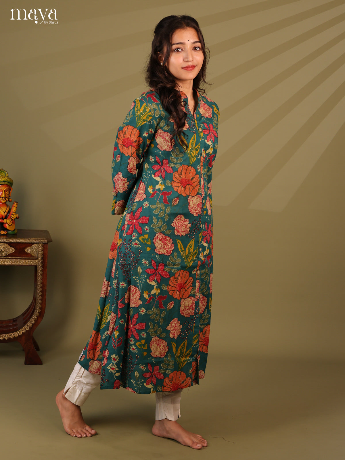 Floral Printed Green Cotton Kurti - Shop on Shrus.com