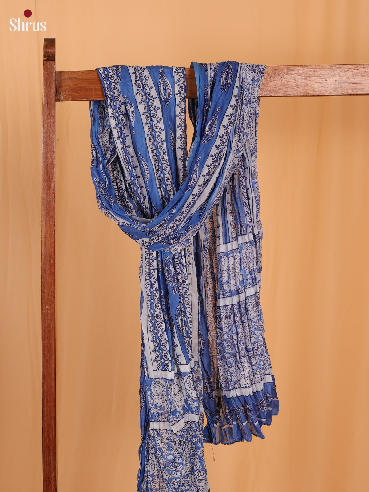 Blue Floral Print Cotton Dupatta - Shop on Shrus.com