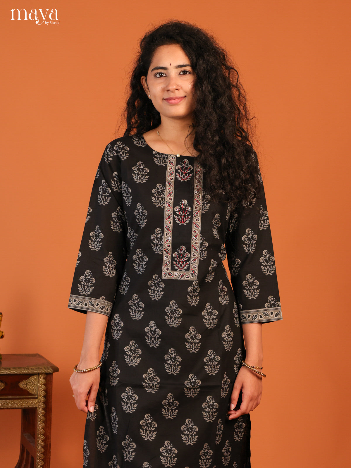 Black Floral Printed Cotton Kurti - Shop on Shrus.com