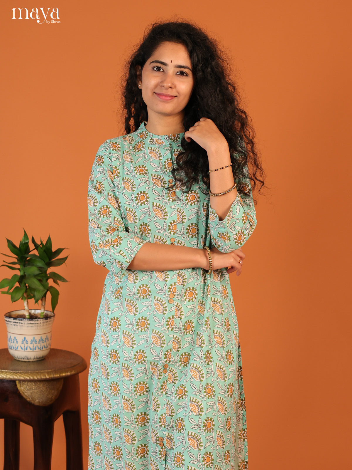 Blue Floral Printed Cotton Kurti - Shop on Shrus.com