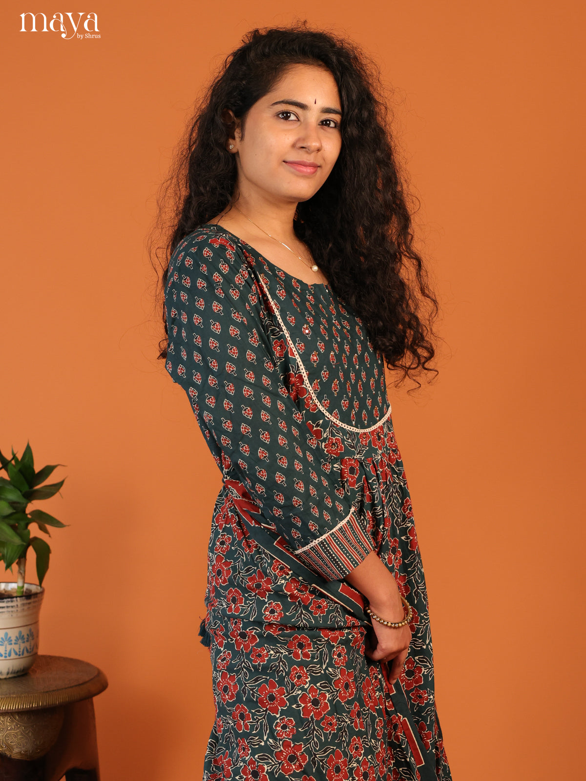 Floral Printed Blue Cotton Kurti - Shop on Shrus.com