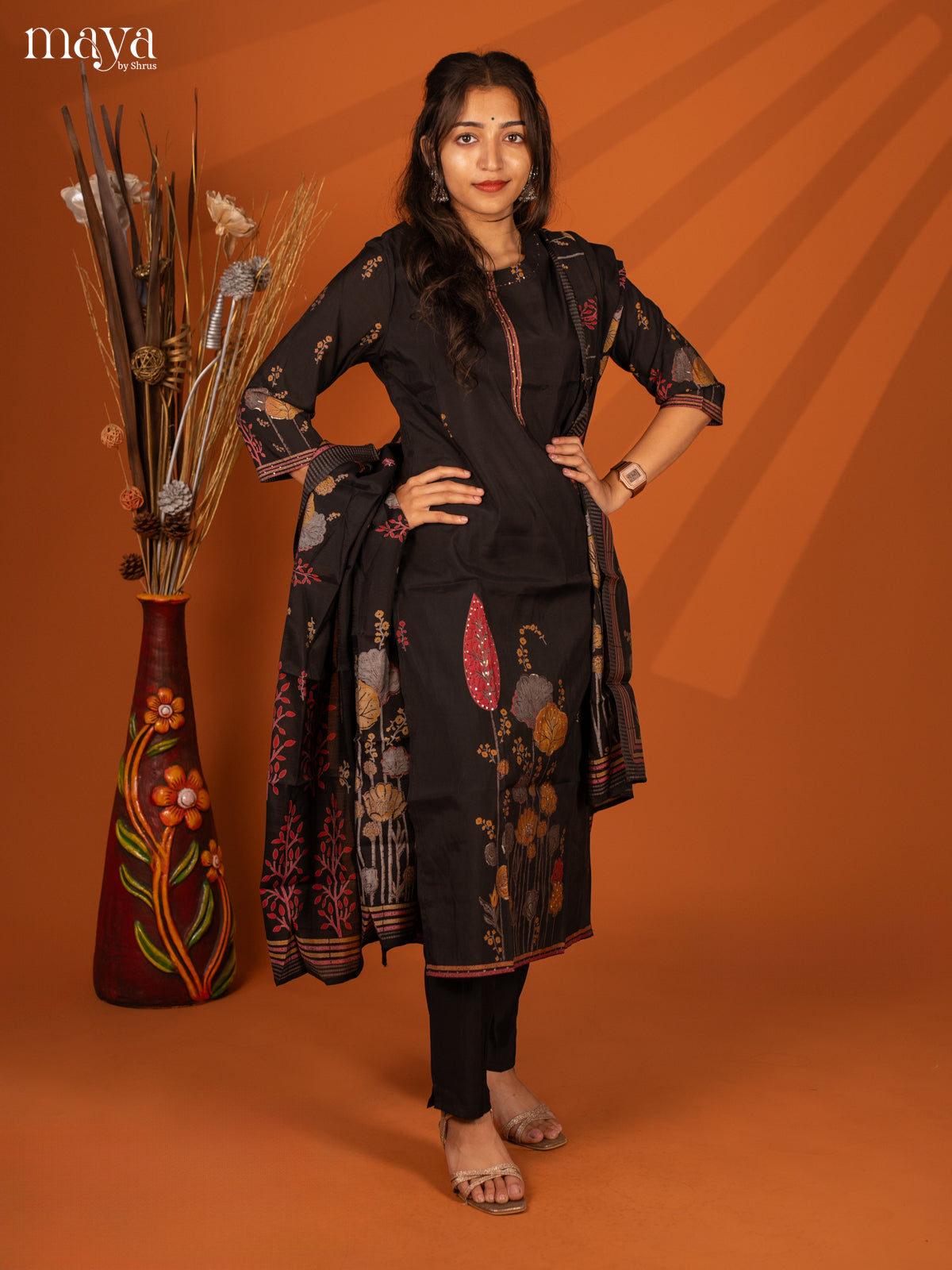 Embroidered Semi Georgette Black 3Pc Salwar Suit- Top, Bottom & Dupatta - Shop on Shrus.com