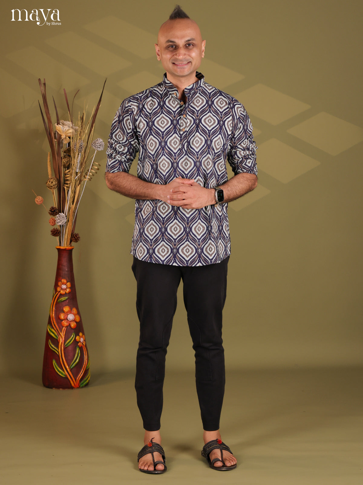 Ethnic Navy Blue Cotton Kurta For Men With Geometric Motifs