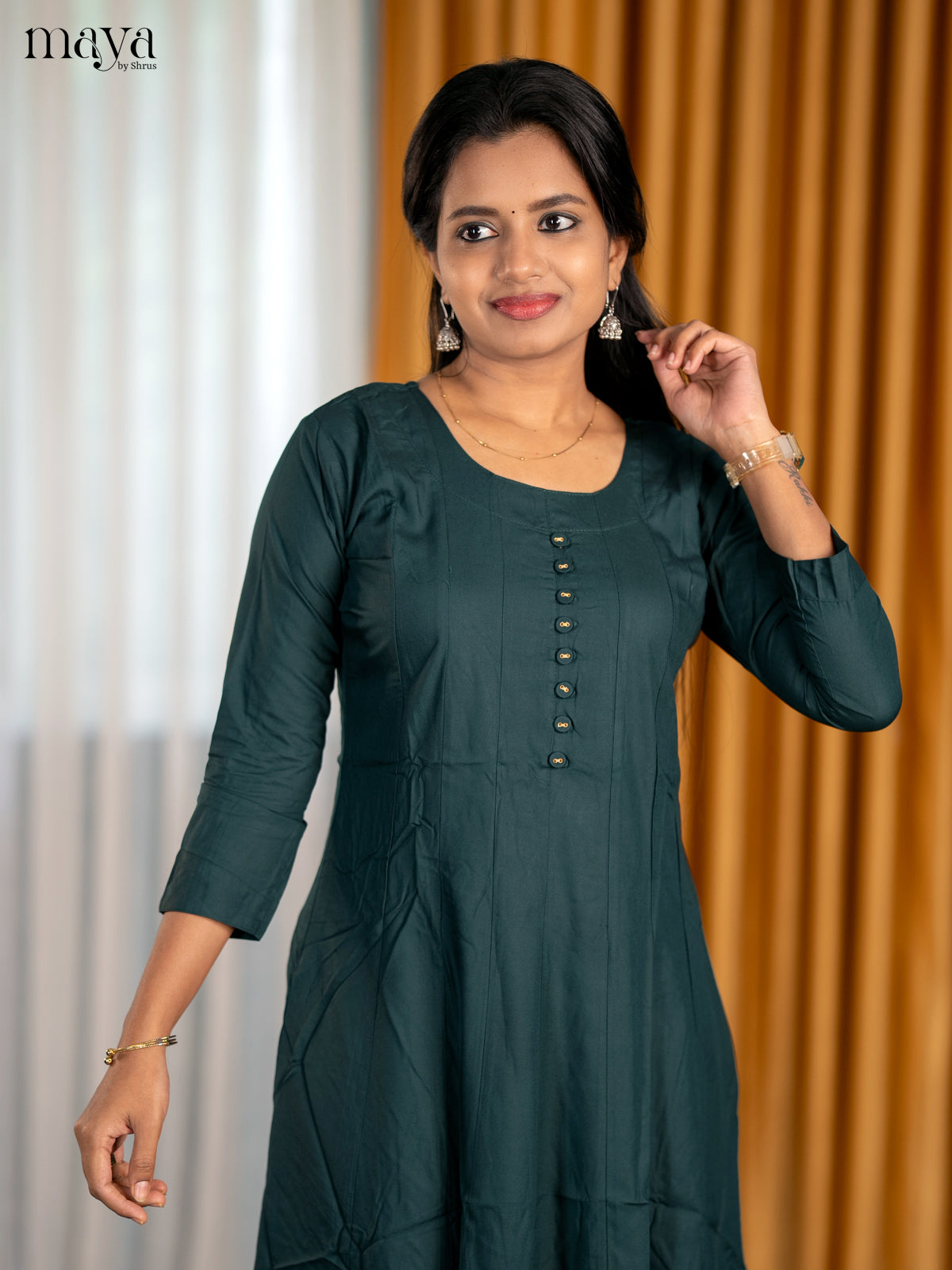 Dark Green A Line Kurti With Pin-tuck Details & Round Neck