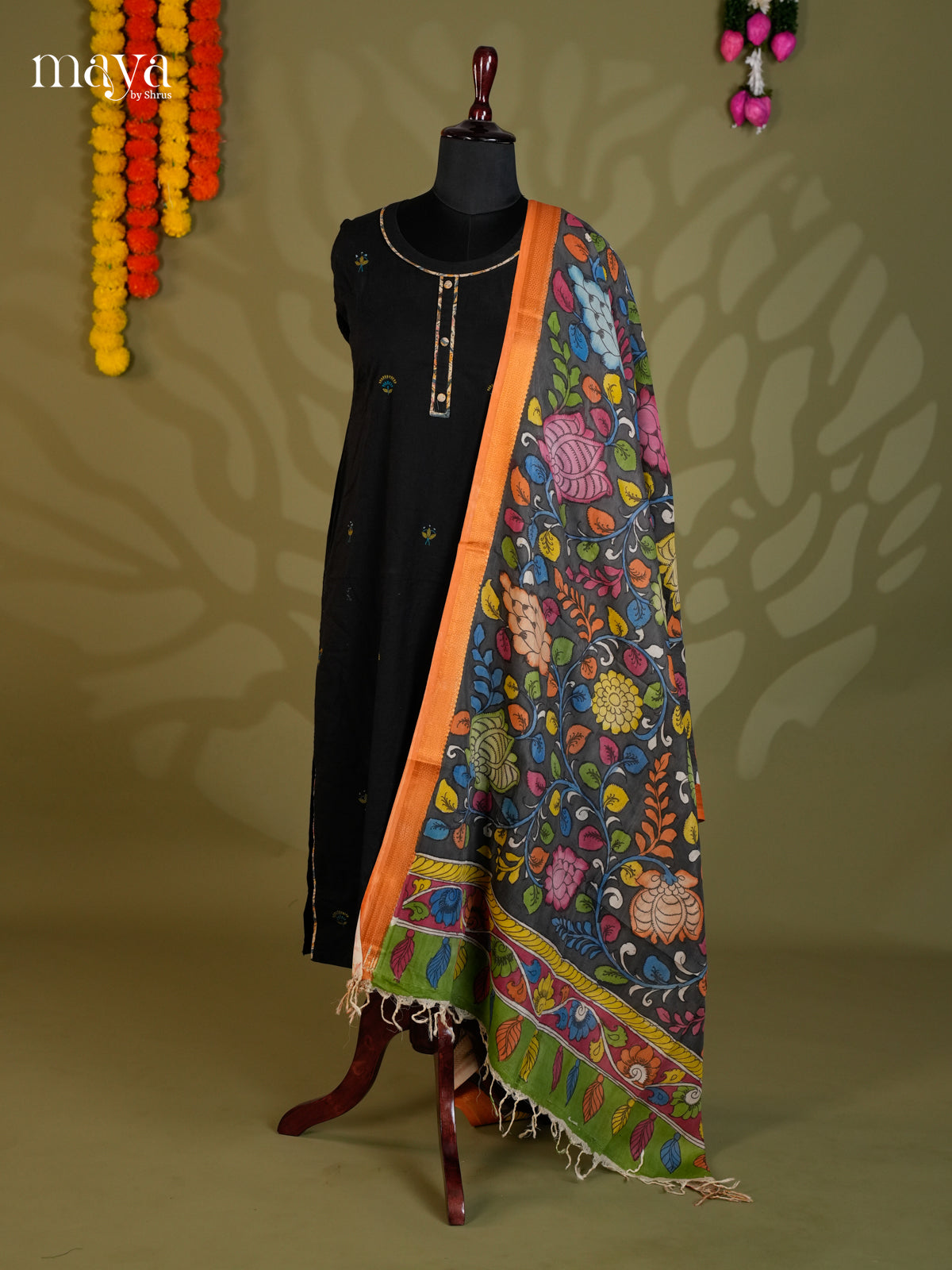 MEA24035-Penkalamkari Dupatta