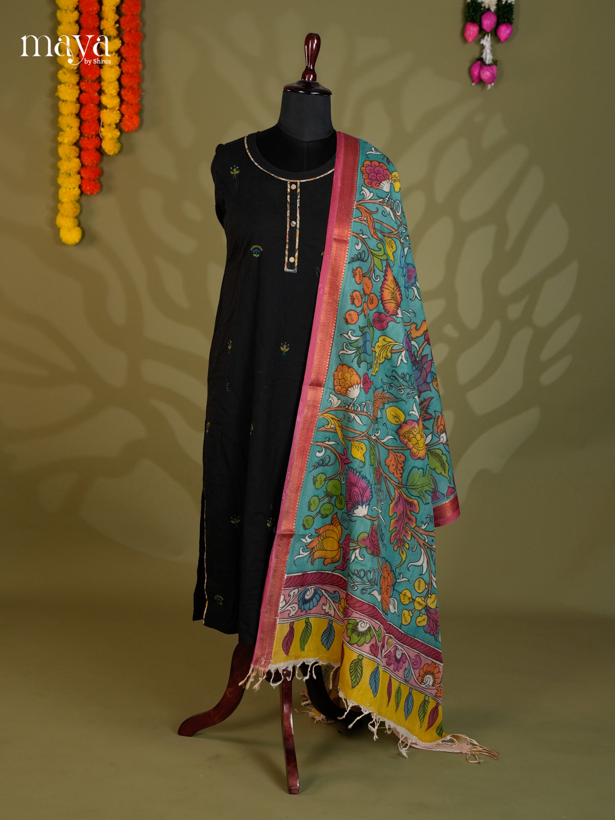 MEA24037-Penkalamkari Dupatta