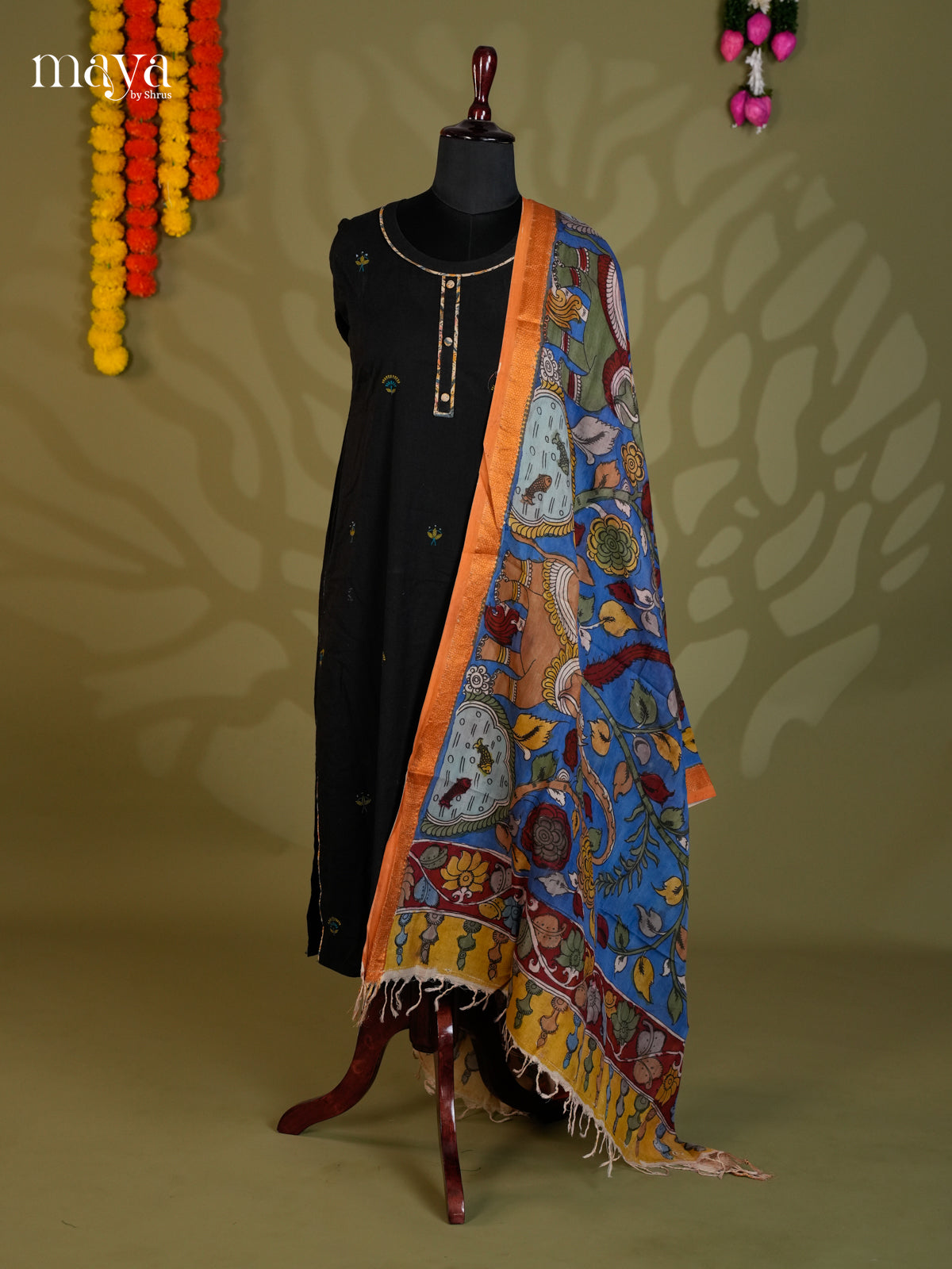 MEA24043-Penkalamkari Dupatta