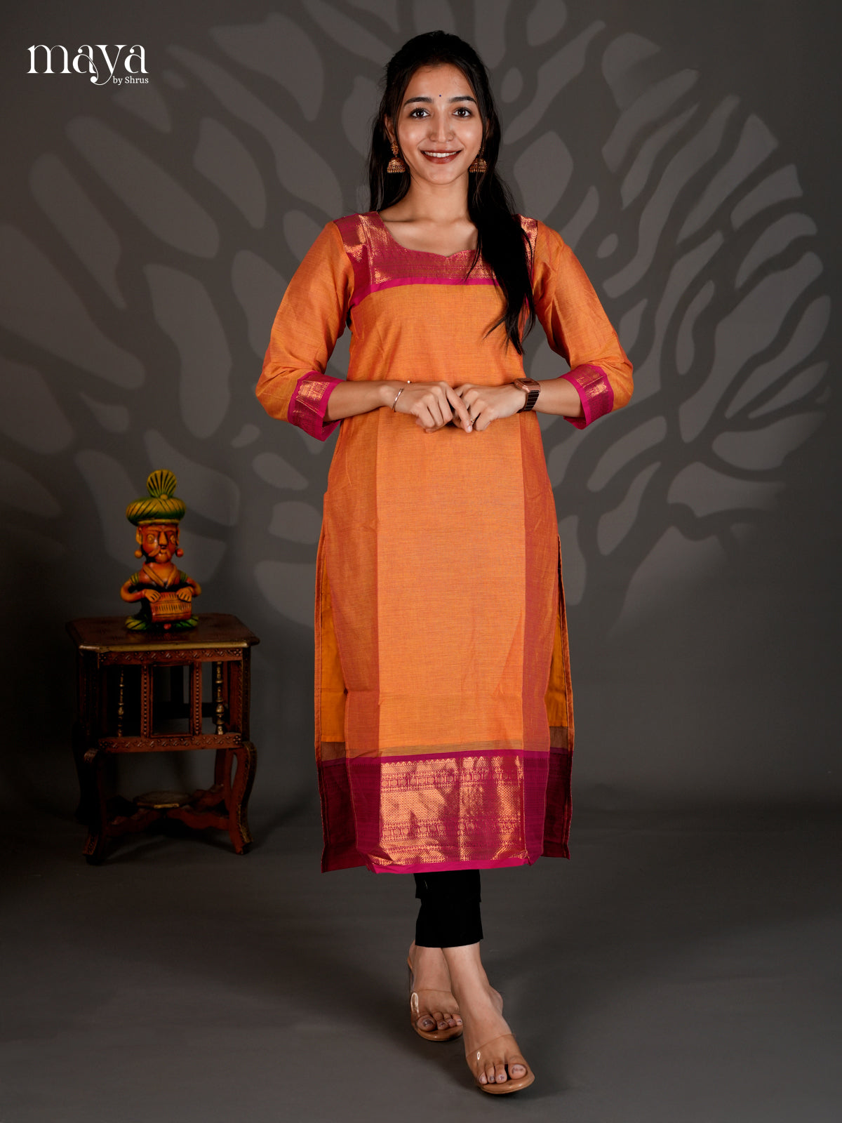 MEC25001-Readymade Kurti
