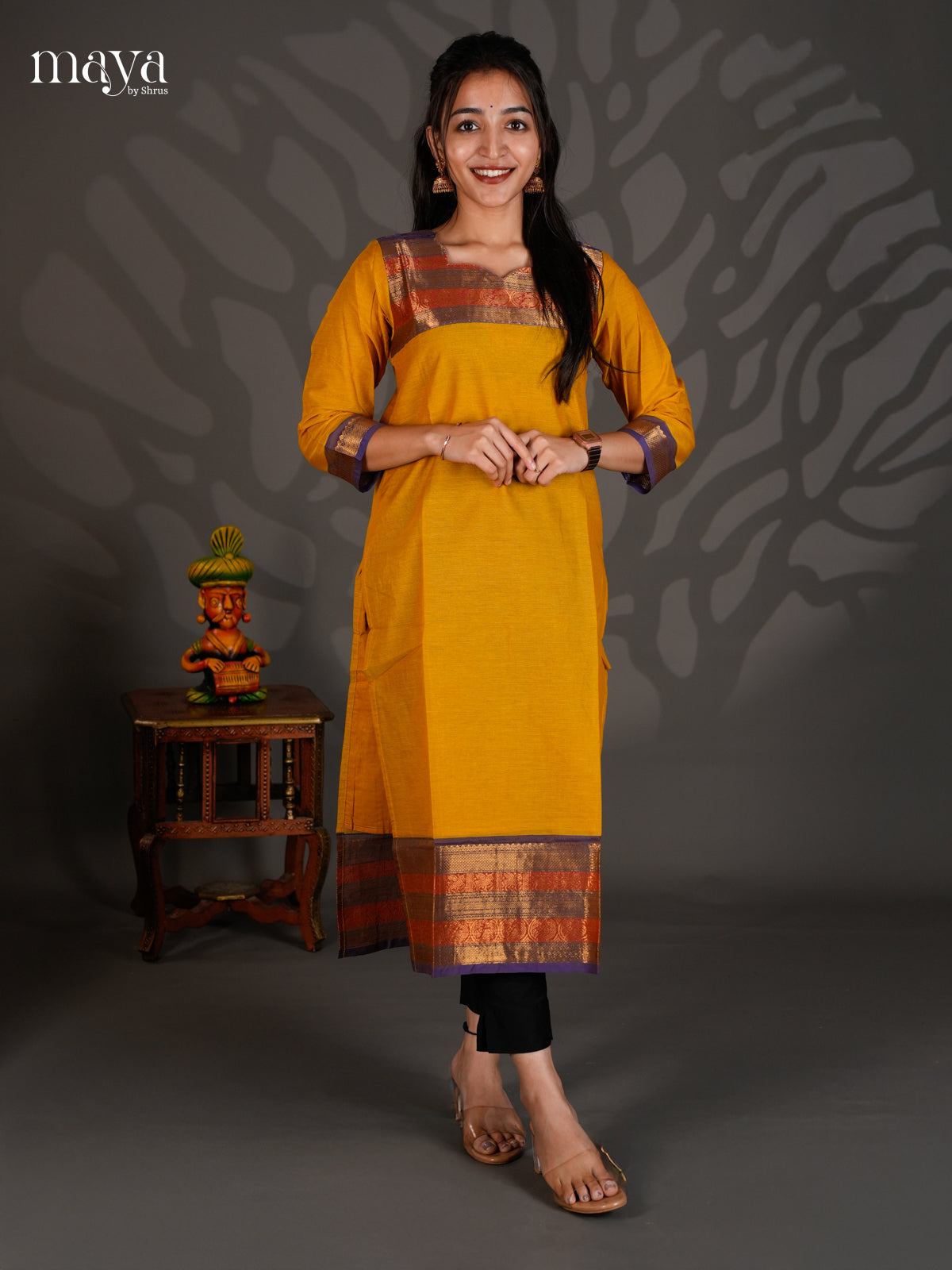 MEC25002-Readymade Kurti