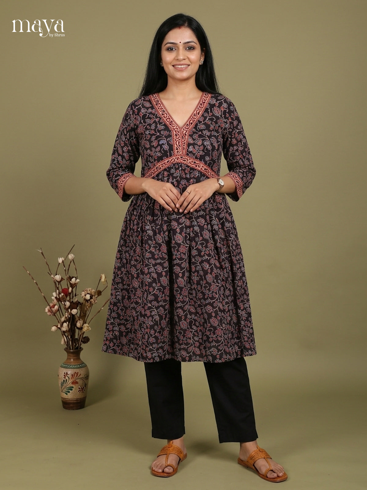 Readymade Kurti - MEE07033