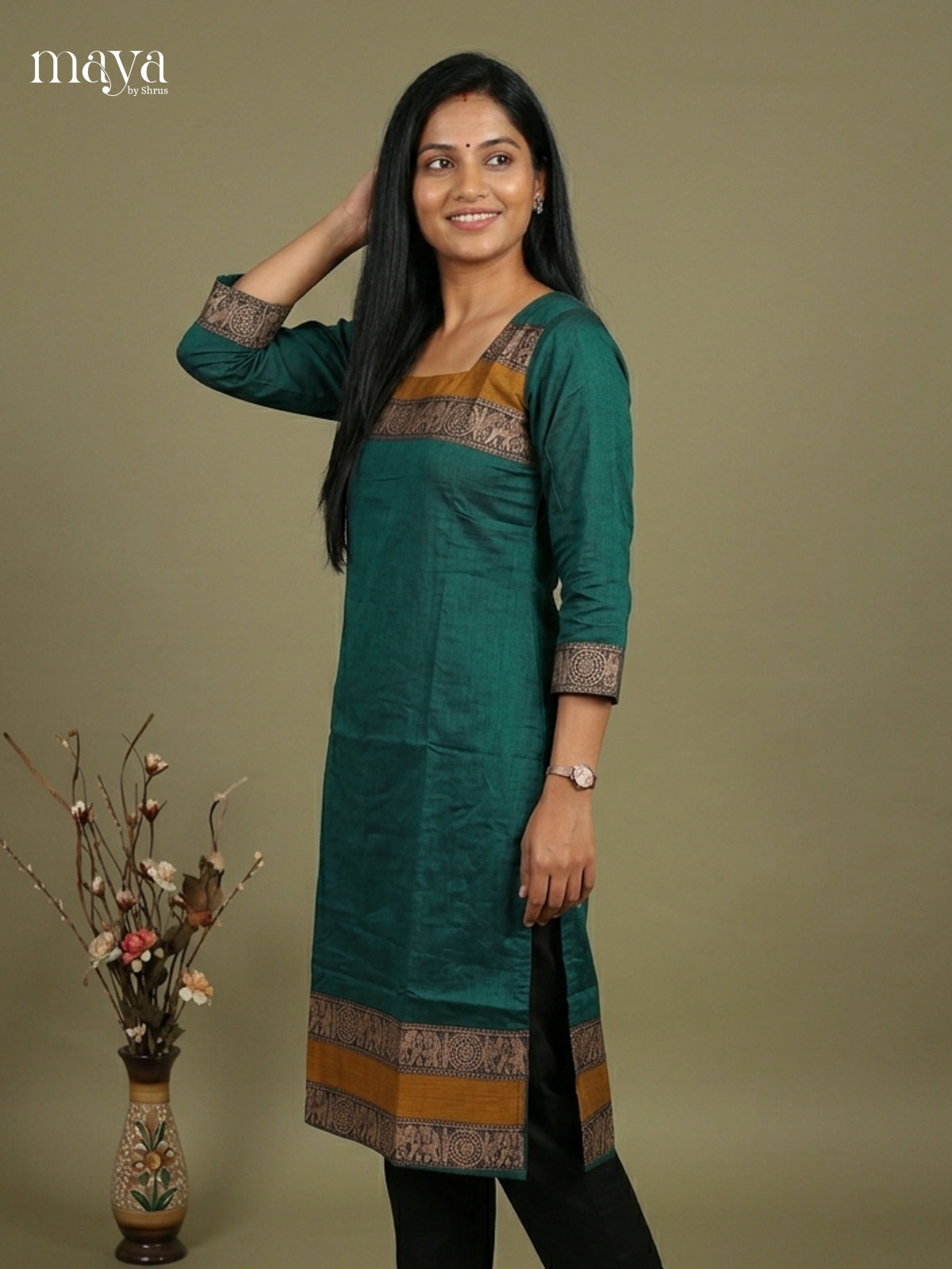 Readymade Kurti - MEE07066