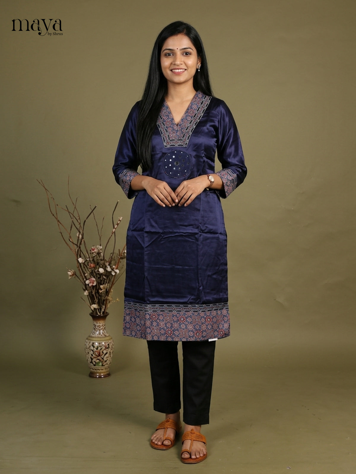 Readymade Kurti - MEF29177