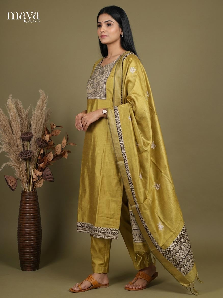 Readymade 3PC Suits - MEJ09005