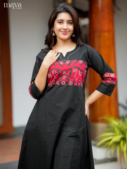 MEA29011 - Readymade Kurti