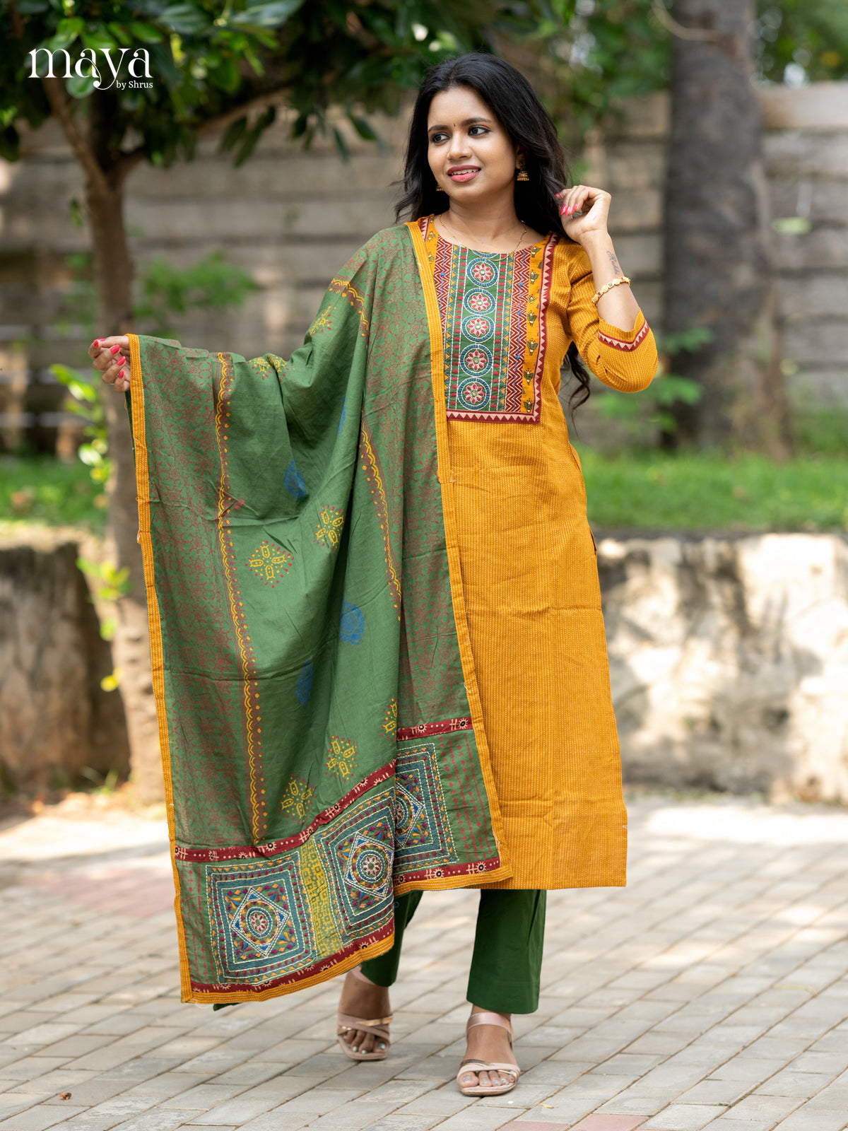 MDL01002-Readymade 3 Piece