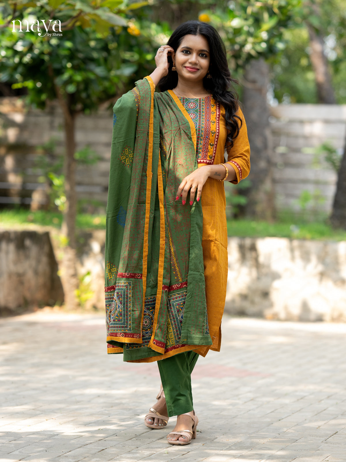 MDL01002-Readymade 3 Piece