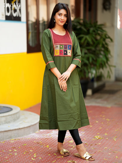 Green Cotton Readymade Kurti with mirror work neck yoke -  MDL31001