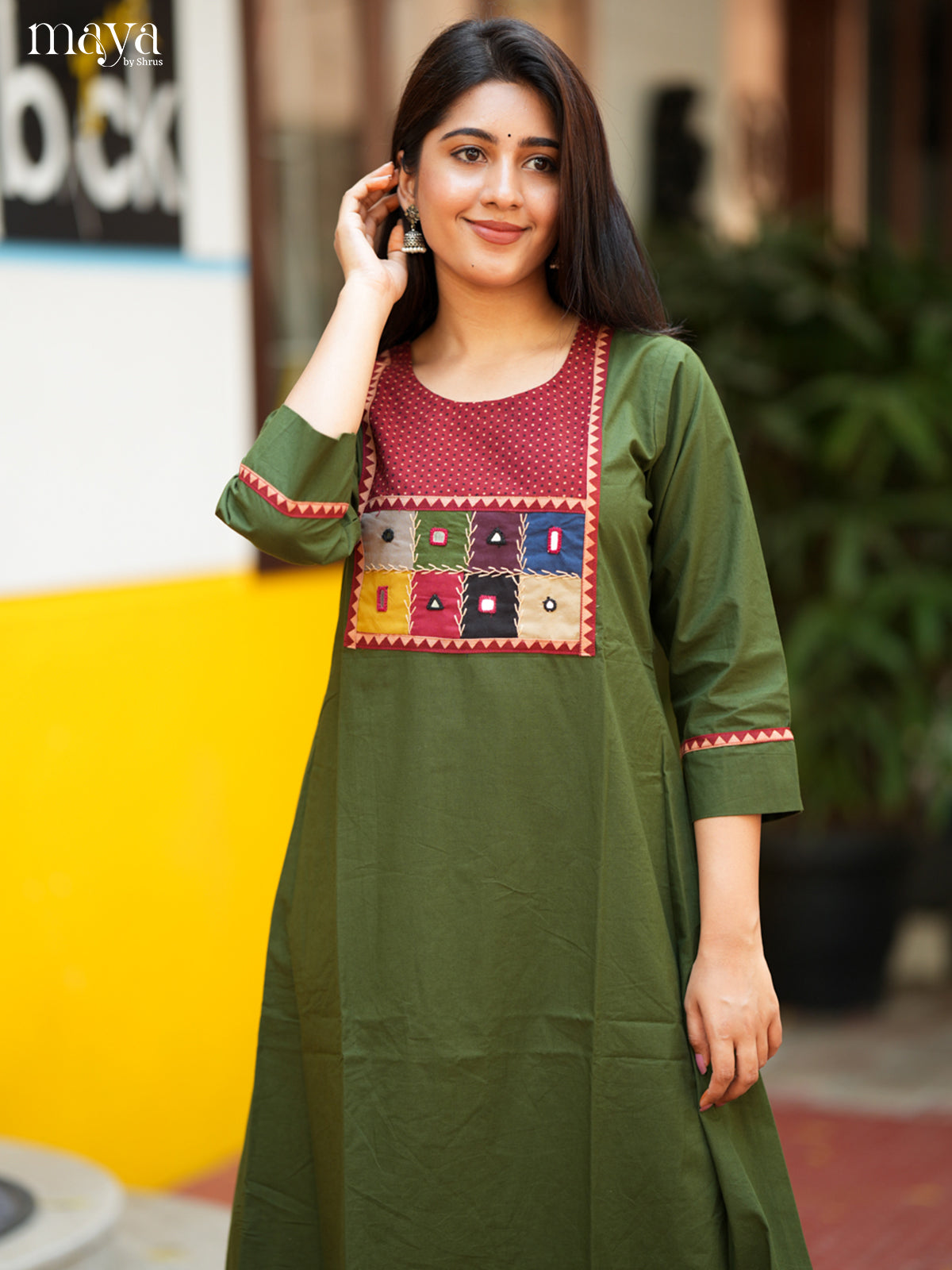 Green Cotton Readymade Kurti with mirror work neck yoke -  MDL31001