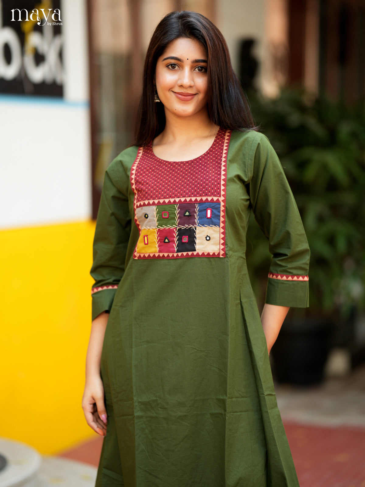 Green Cotton Readymade Kurti with mirror work neck yoke -  MDL31001
