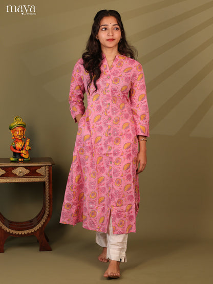 Pink Cotton Floral Print Kurti With Kantha Work - Shop on Shrus.com