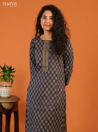 Blue Floral Printed Cotton Kurti - Shop on Shrus.com