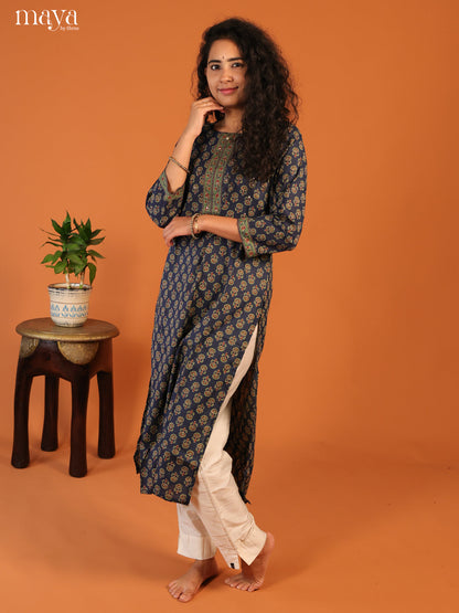 Blue Floral Printed Cotton Kurti - Shop on Shrus.com