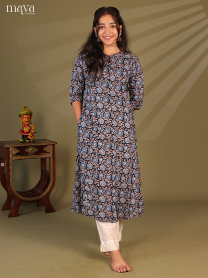 Blue Floral Printed Rayon Kurti - Shop on Shrus.com
