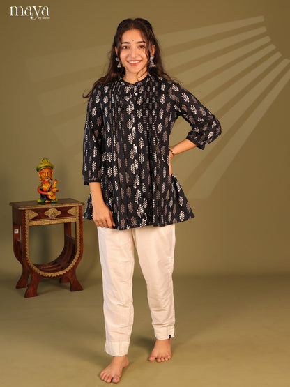Floral Printed Black Cotton Short Kurti - Shop on Shrus.com