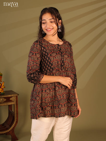 Floral Printed Black Cotton Short Kurti - Shop on Shrus.com
