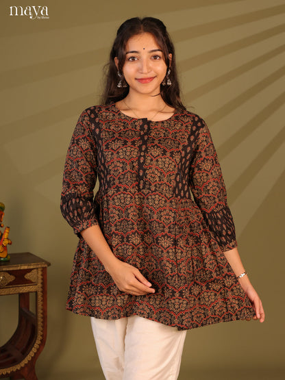 Floral Printed Black Cotton Short Kurti - Shop on Shrus.com