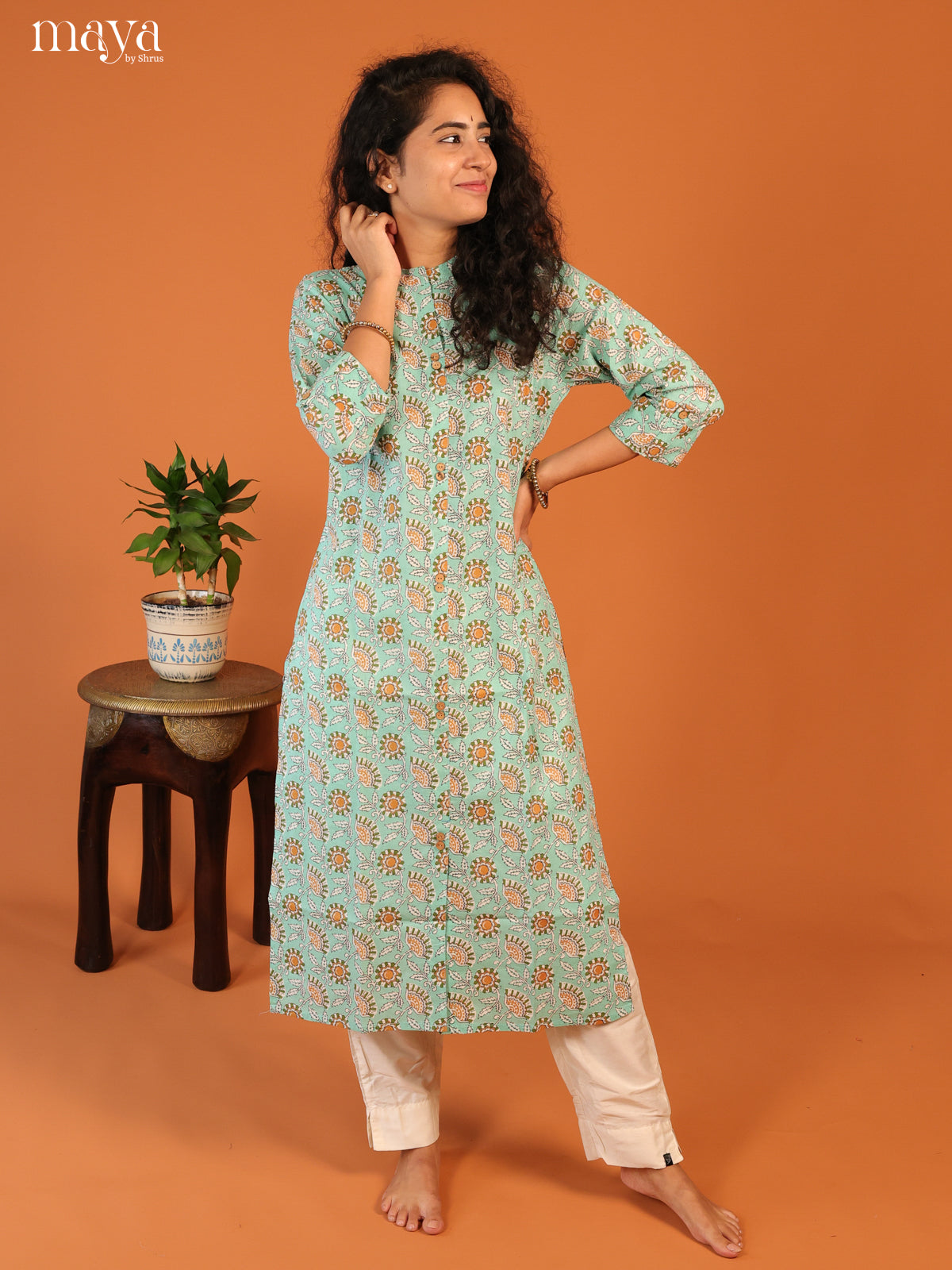Blue Floral Printed Cotton Kurti - Shop on Shrus.com