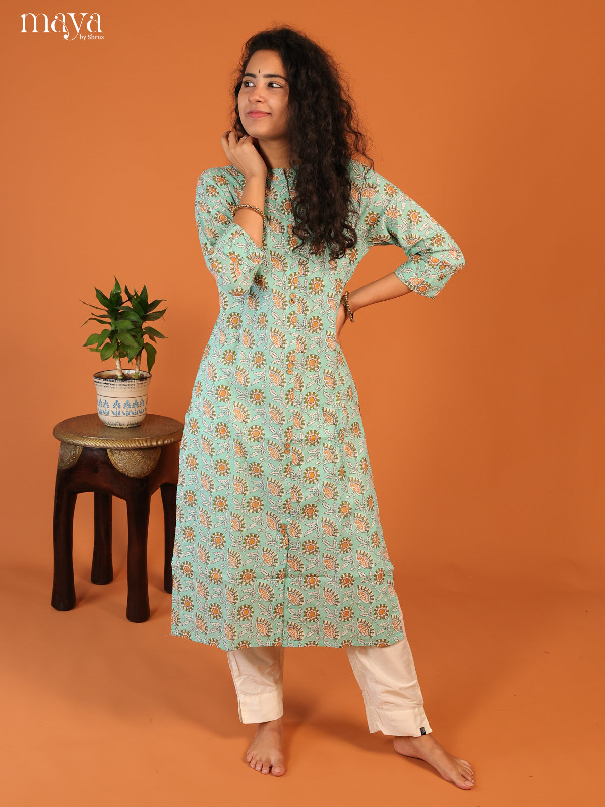 Blue Floral Printed Cotton Kurti - Shop on Shrus.com