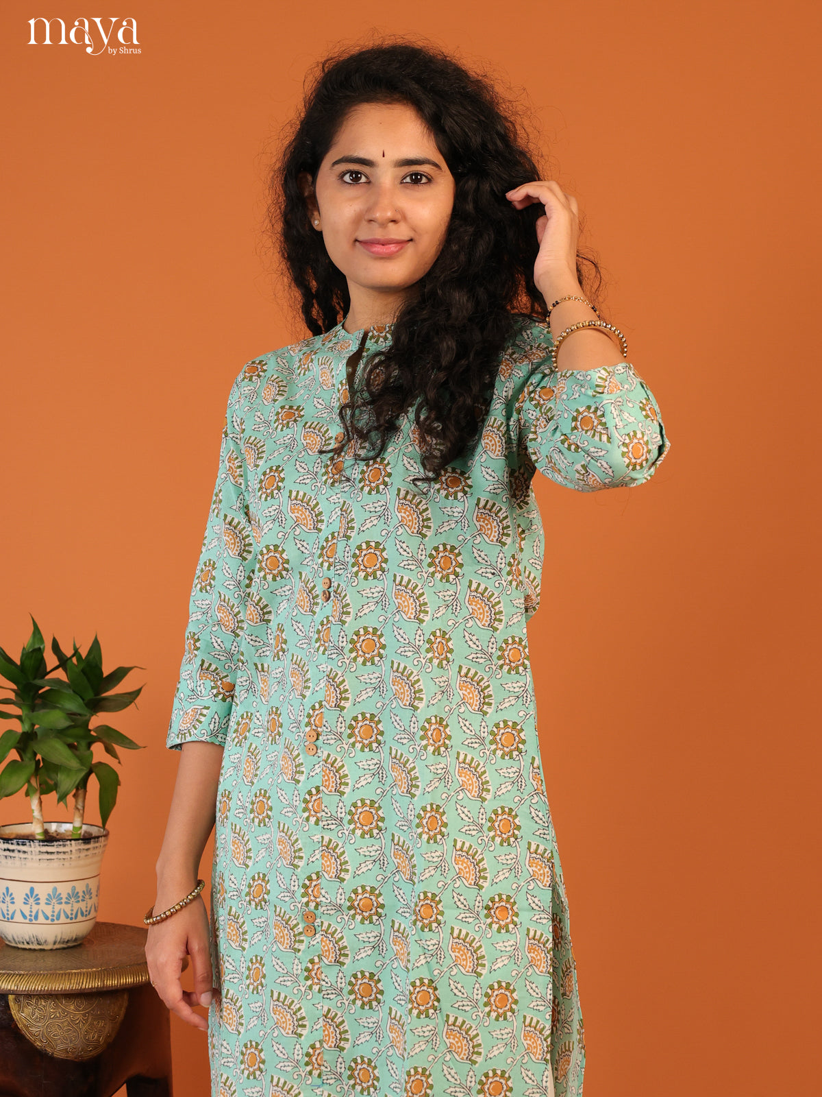 Blue Floral Printed Cotton Kurti - Shop on Shrus.com