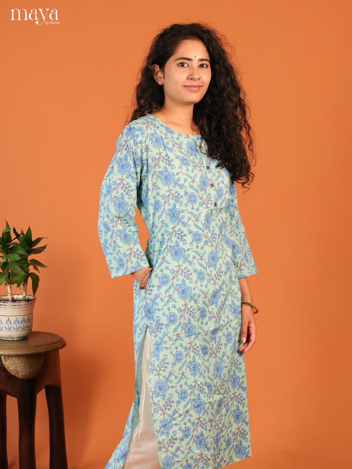 Blue Floral Printed Cotton Kurti - Shop on Shrus.com