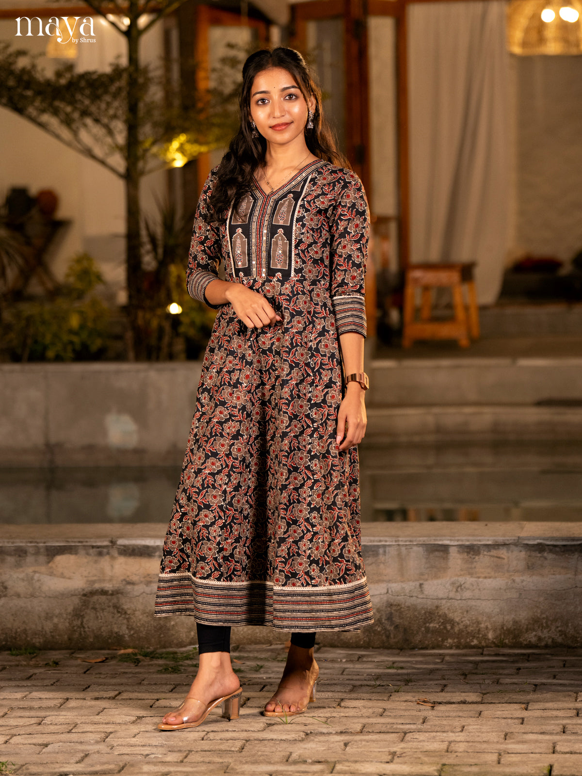 Floral Printed Black Cotton Kurti - Shop on Shrus.com