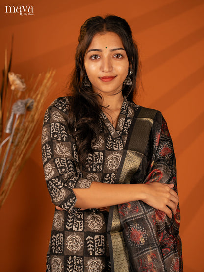 Black Semi Crepe 3 Pc Salwar With Batik Print - Top, Bottom & Dupatta - Shop on Shrus.com