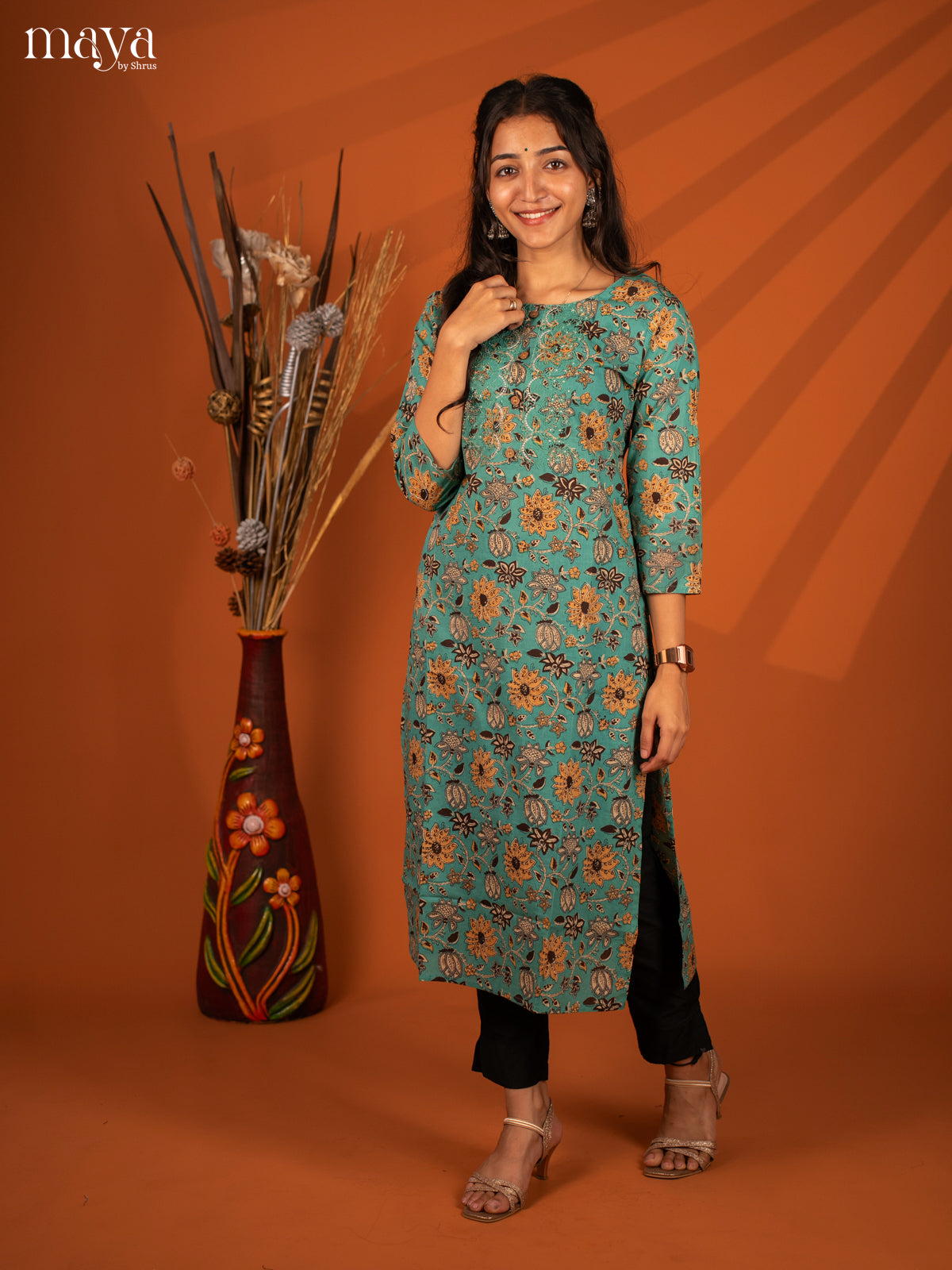 Green Floral Printed Cotton Kurti - Shop on Shrus.com