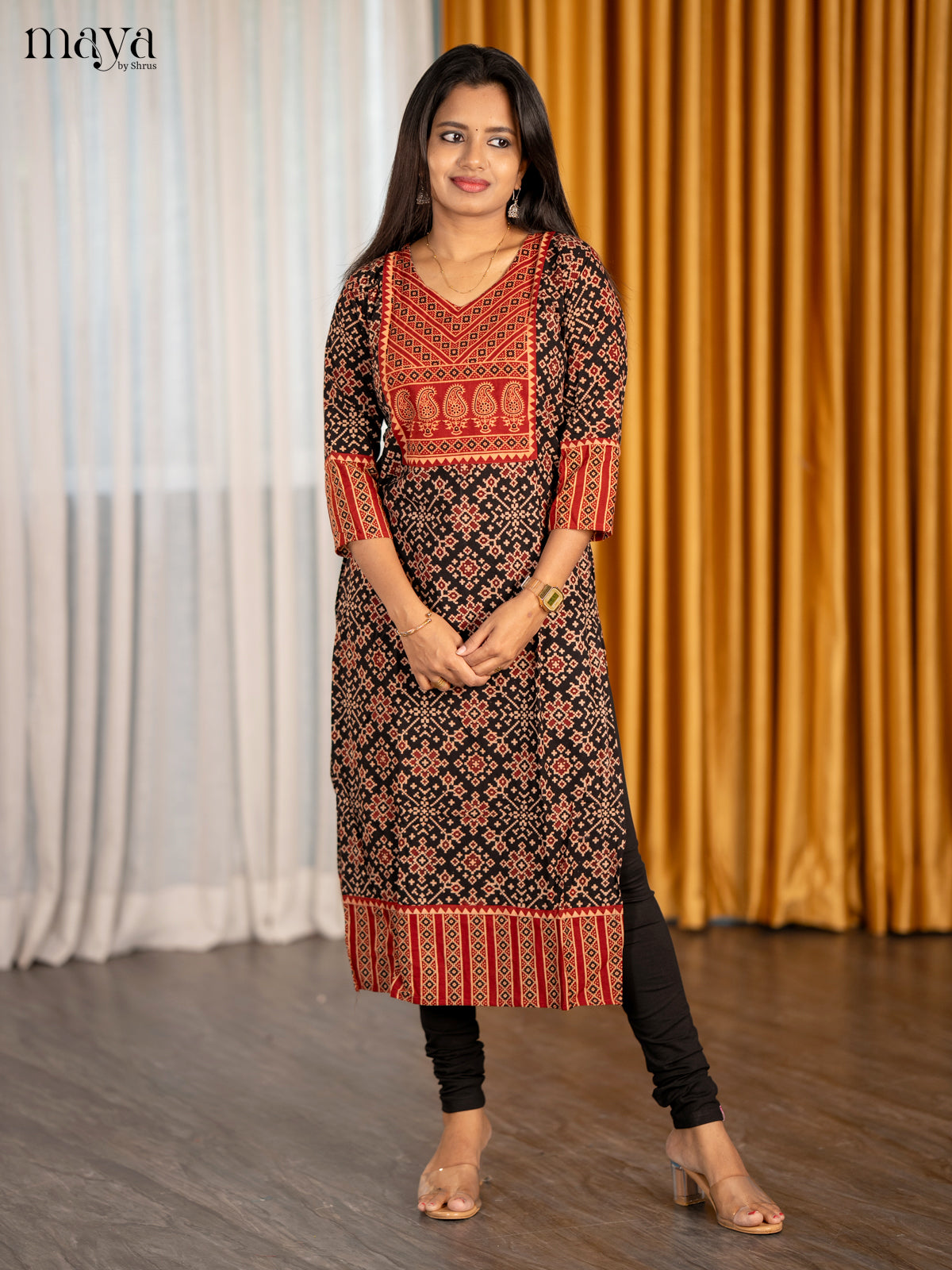 Pretty Black & Red Cotton Readymade Long Kurti