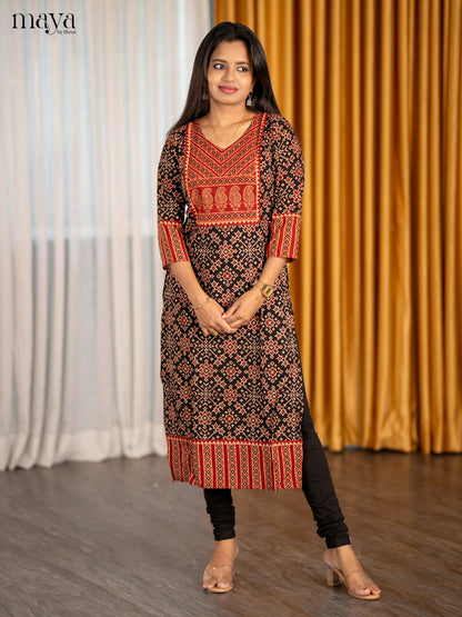 Pretty Black & Red Cotton Readymade Long Kurti