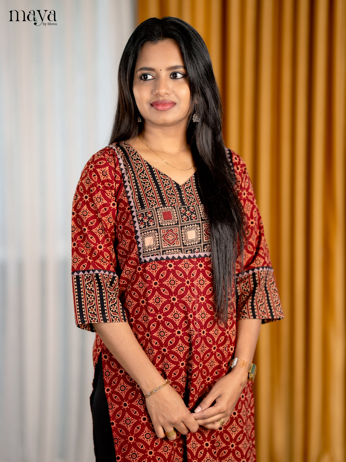 Elegant Maroon & Black Geometric Patterns Printed Long Kurti