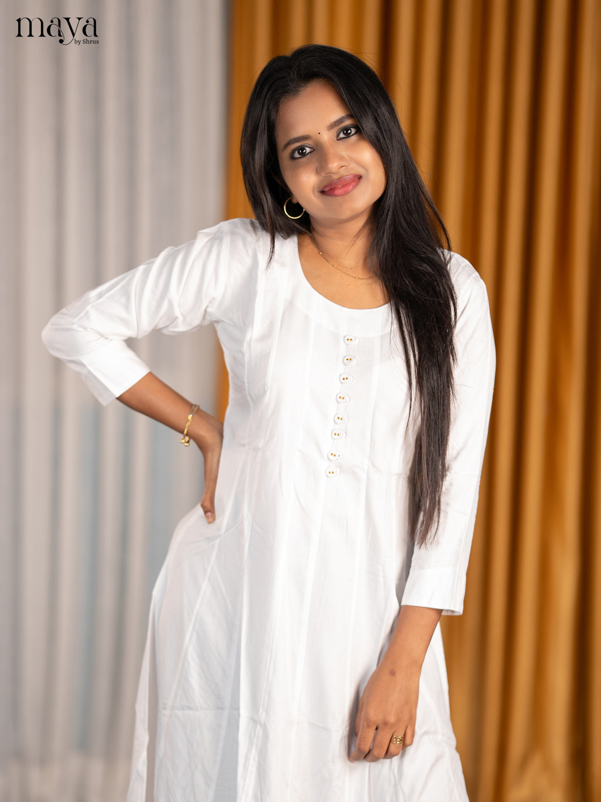 Chic White A-Line Cotton Kurti With Round Neck 2