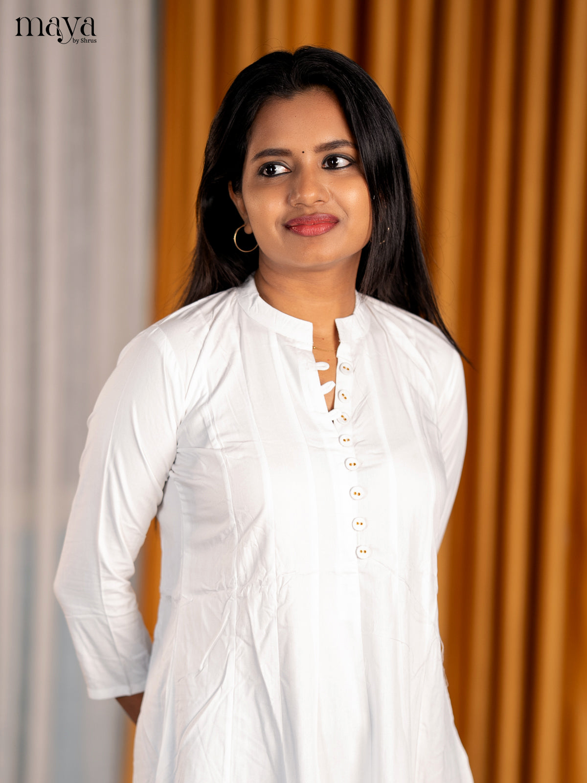 Versatile White A Line Cotton Kurti With Mandarin Collar
