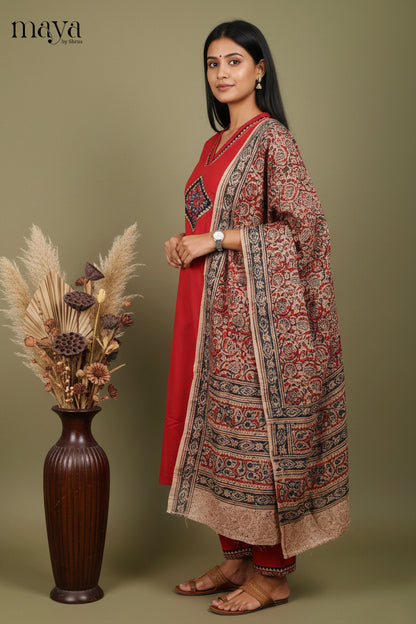 Pretty Red Readymade Salwar Set with V Neck & Kalamkari Dupatta
