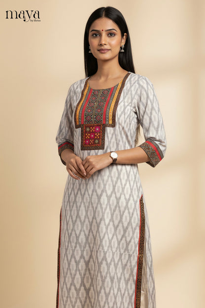 Off-white Readymade Kurti with Printed Design-mdi15016