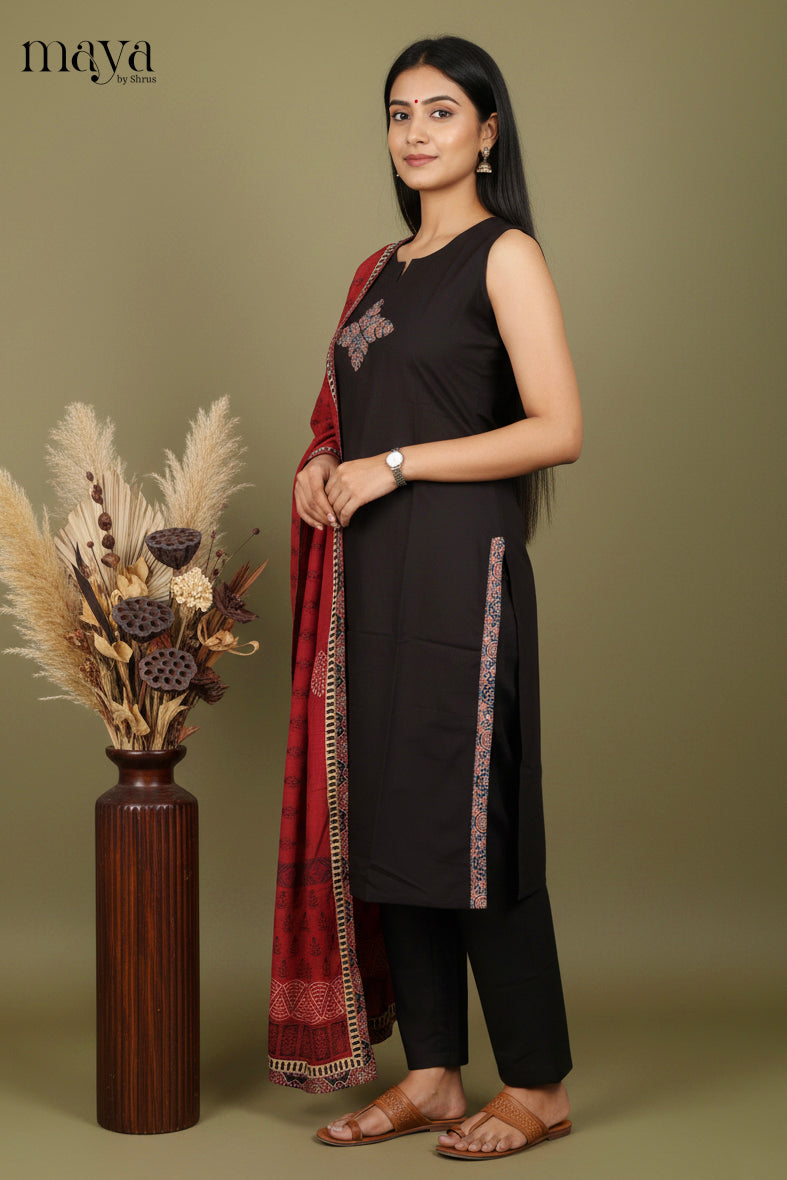 Cute Black Readymade Sleeveless Salwar with Patchwork Design & Red Dupatta