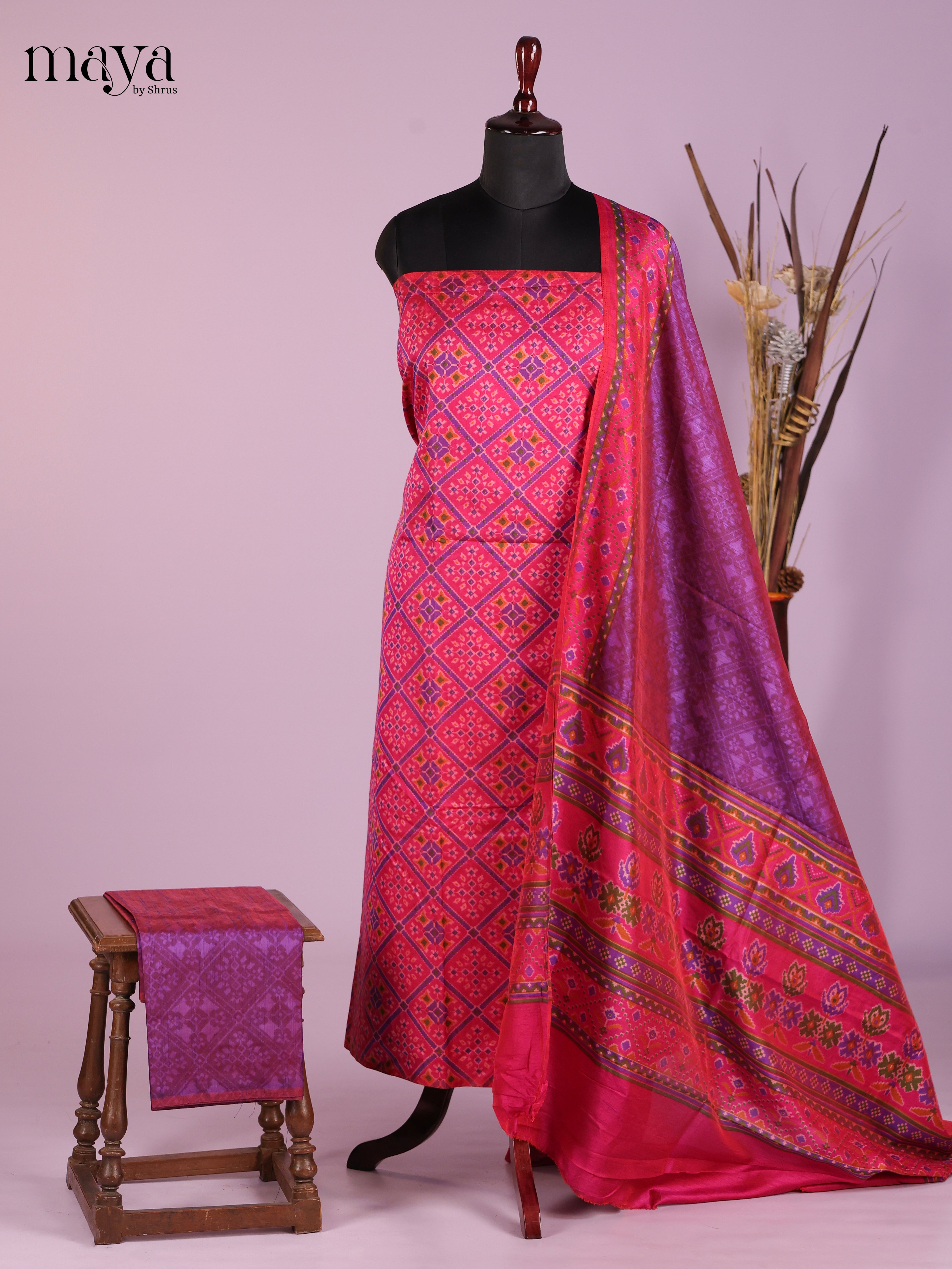 Exquisite Pink Semi Patola Salwar Suit Material With Floral & Geometric Motifs