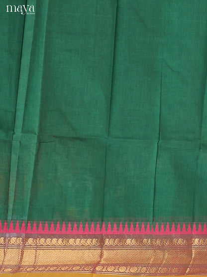 Exquisite Green Chettinad Cotton Top & Dupatta Set With Zari Border