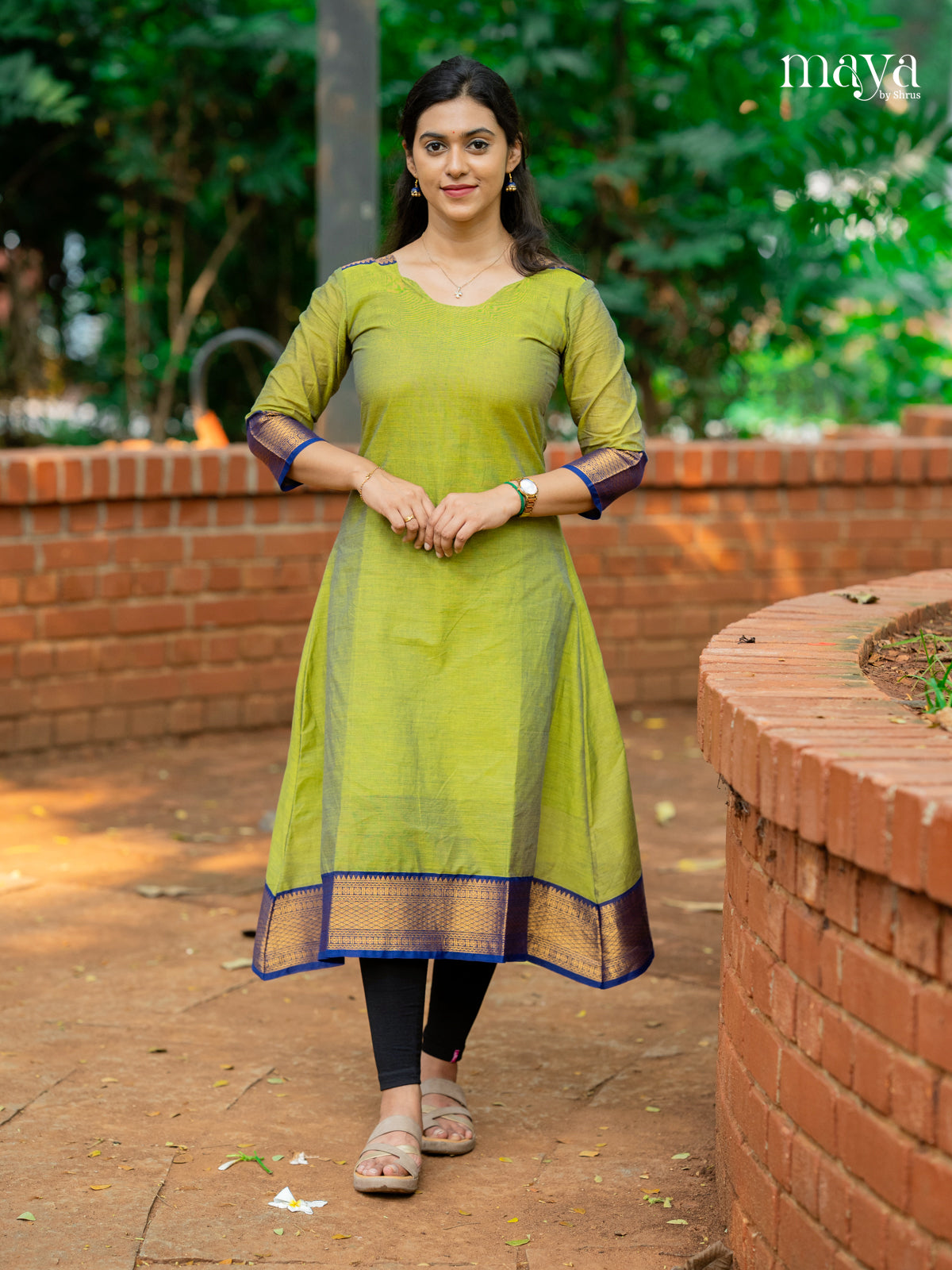 Exquisite Parrot Green Chettinad Cotton Kurti With Blue Zari 1